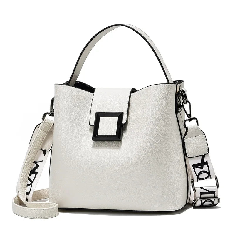 Elan Voire™ Fashion Tote Bag