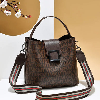 Elan Voire™ Fashion Tote Bag